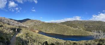 Setting out from Guthega into the beautiful alpine heath | Andy Mein