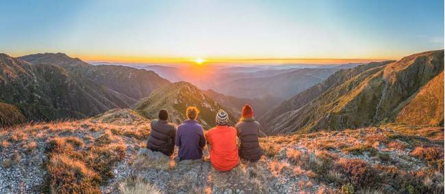 Spectacular sunrays near the Sentinel | Mike Edmondson